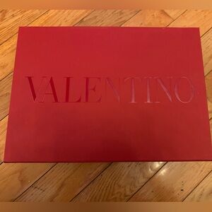 Valentino empty box with inner ribbon